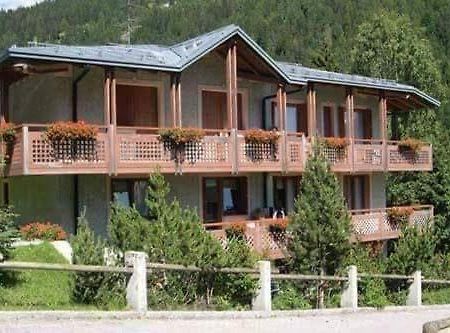Residence Orsa Maggiore Мадонна-ди-Кампильо Экстерьер фото