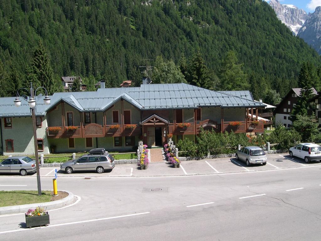 Residence Orsa Maggiore Мадонна-ди-Кампильо Экстерьер фото